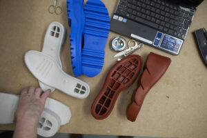 controllo di prodotti e materiali